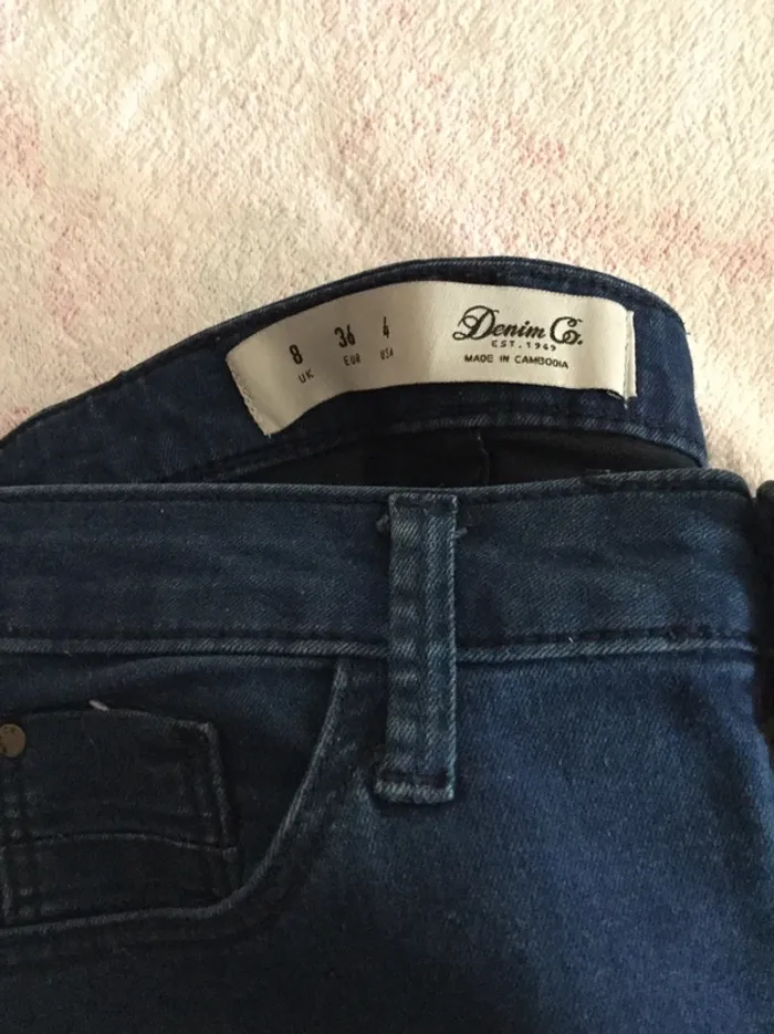 Jean femme taille S - photo numéro 3