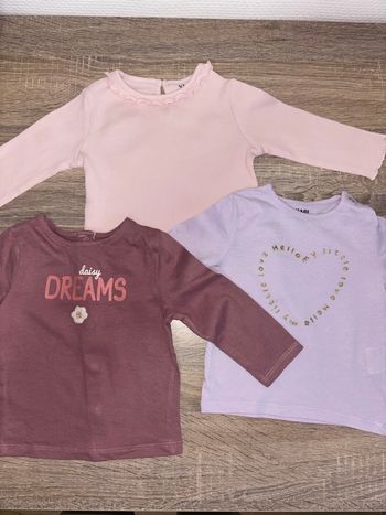 Lot 3 t shirt 
