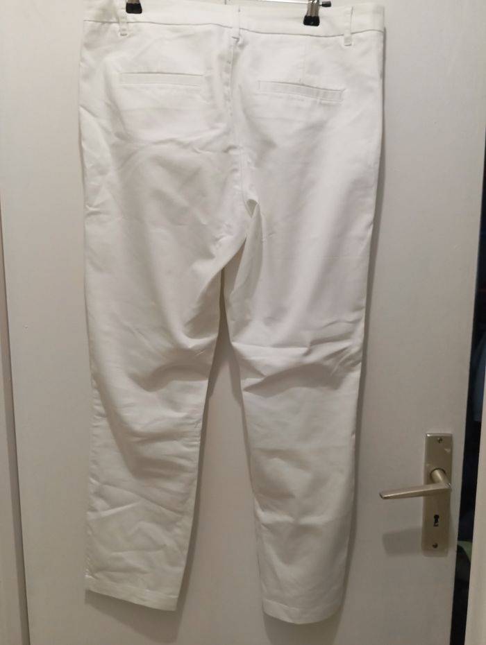 Pantalon blanc - photo numéro 2