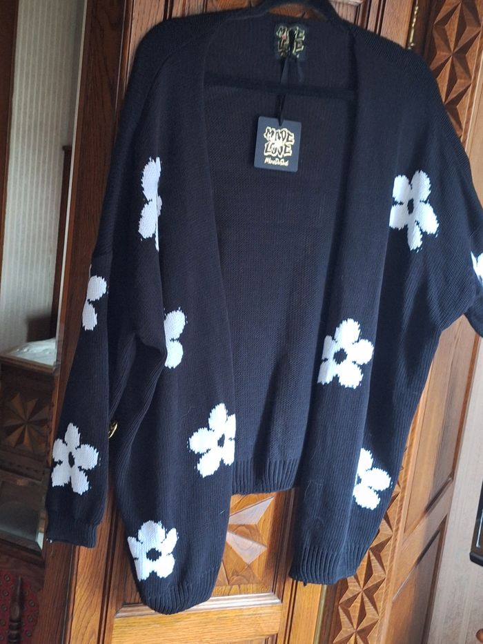 Gilet Mino du sud taille unique neuf oversize - photo numéro 6