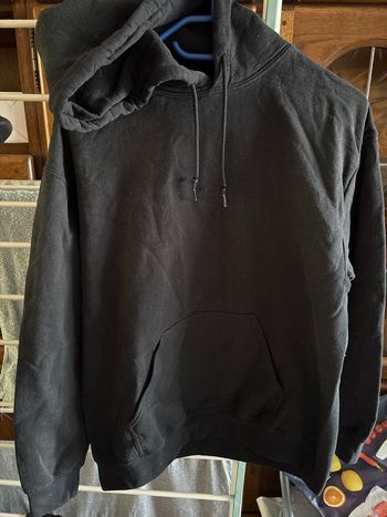 Pull capuche