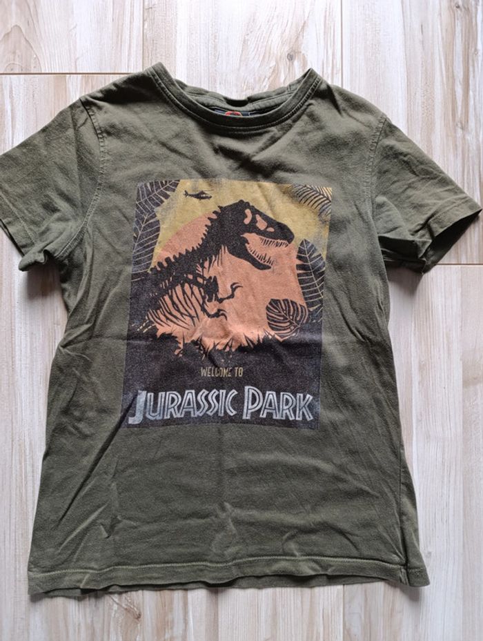 Tee shirt 10 ans Jurassic Park