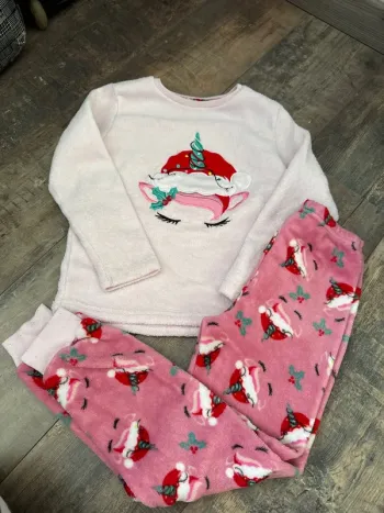 Pyjama primark 7-8 ans
