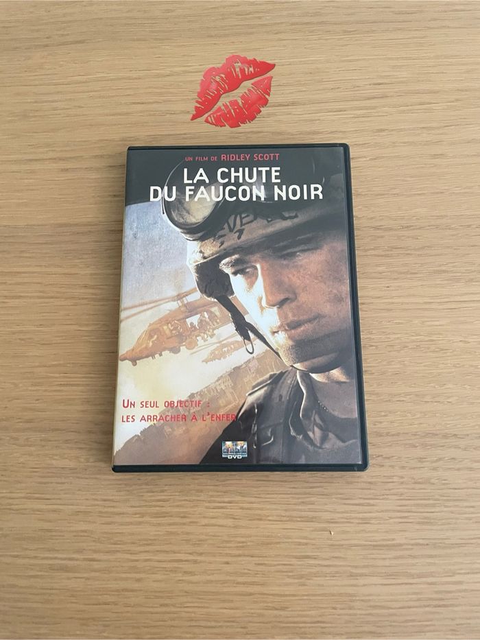 🌟 Chute Faucon