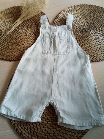 Salopette courte en lin Zara taille 18/24 mois