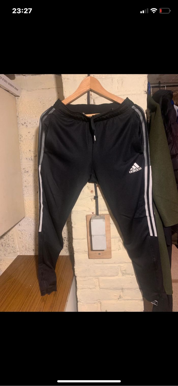 pantalon Adidas