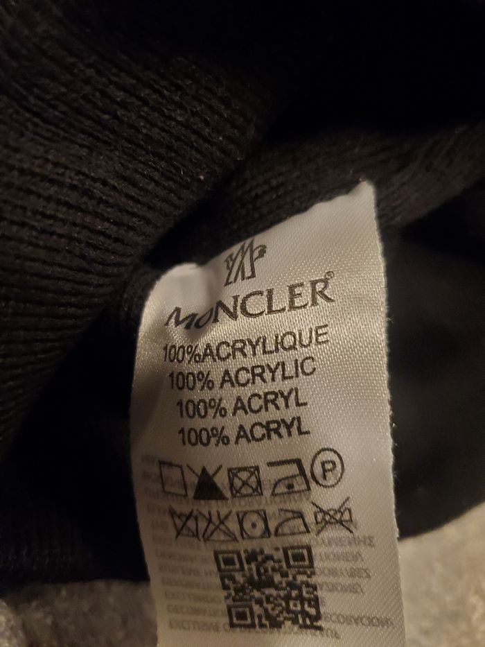 Vend bonnet noir - photo numéro 2