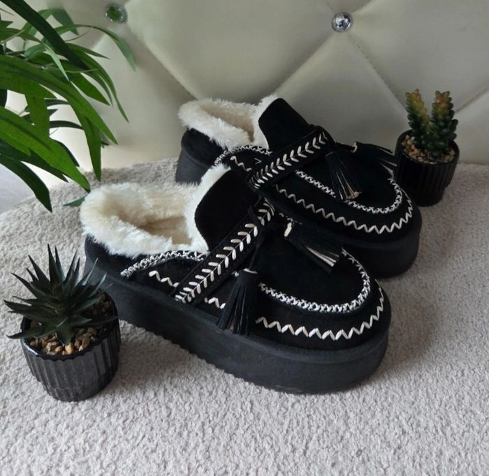 Sabots noires taille 39 - photo numéro 2