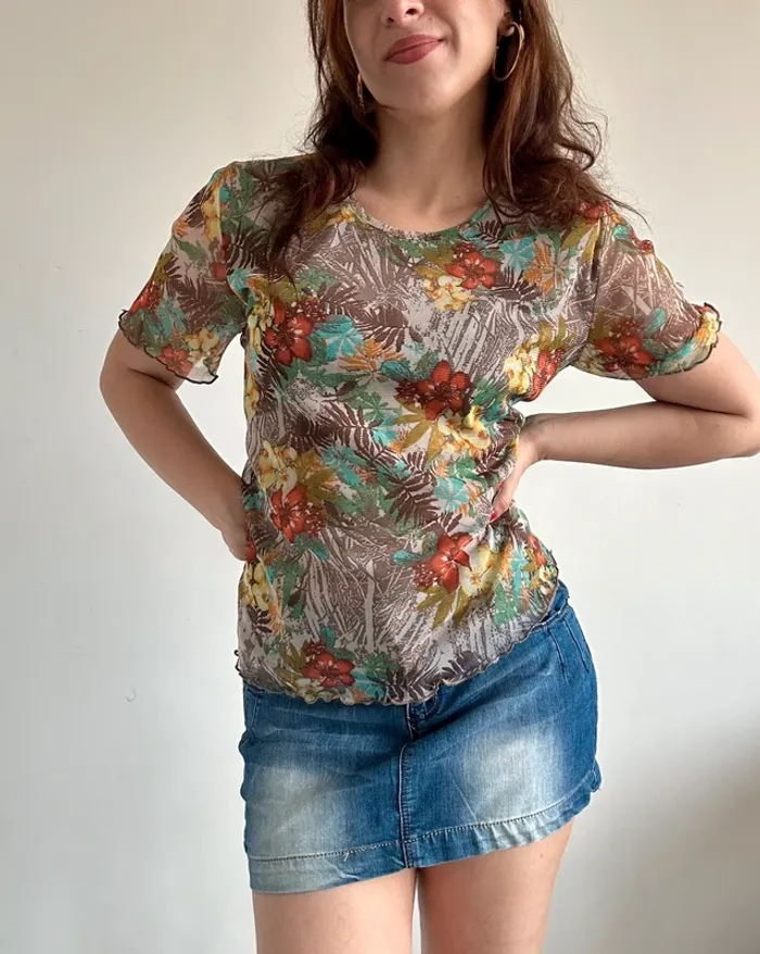 Top t shirt y2k années 2000 en mesh à motifs taille 42/44