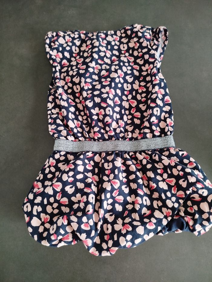 Robe, gilet et legging - photo numéro 3