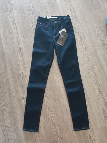 Jean levi's neuf