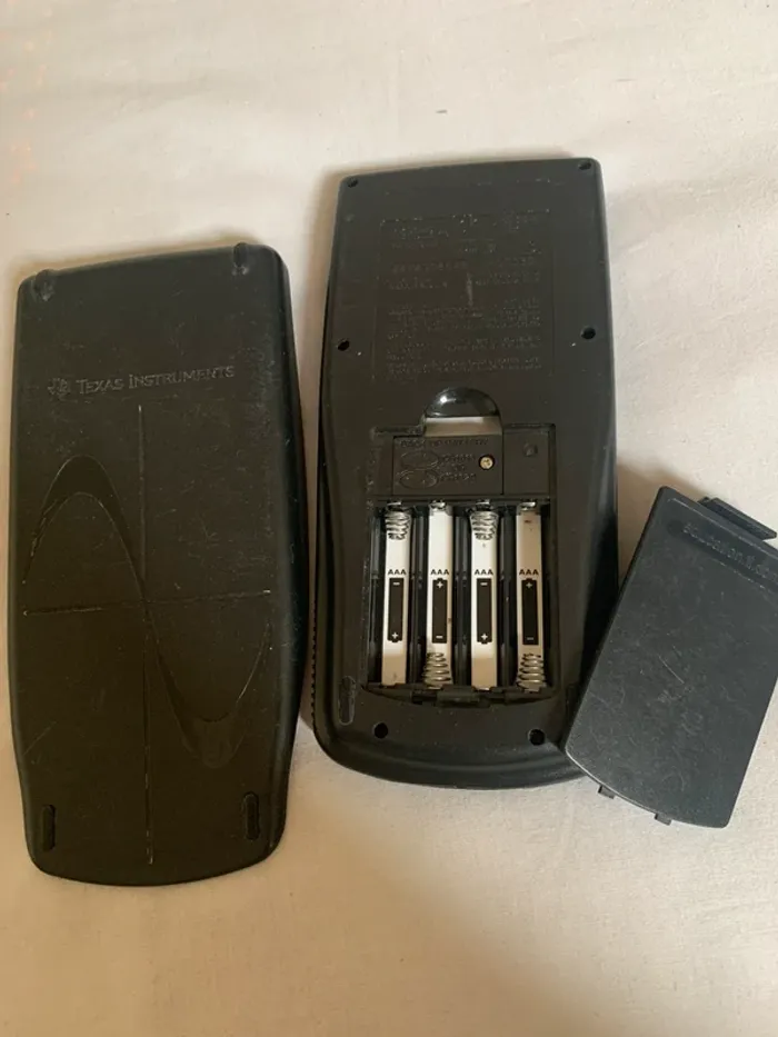 Texas instruments TI83 Plus - photo numéro 2