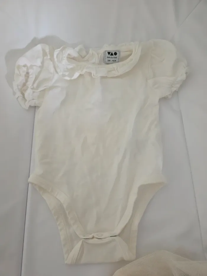 Lot vêtement bébé fille 12 mois - photo numéro 3
