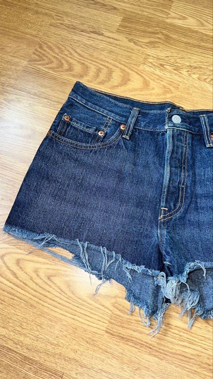 Short en jean Levi’s taille 38 - neuf - photo numéro 4
