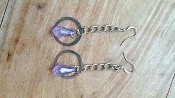 Bijoux fantaisies boucles d'oreilles métal et plastique 