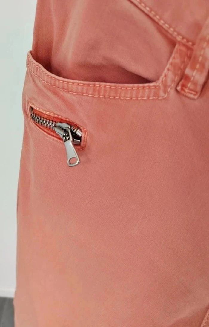 25 € Pantalon Cop Copine taille 36 - photo numéro 2