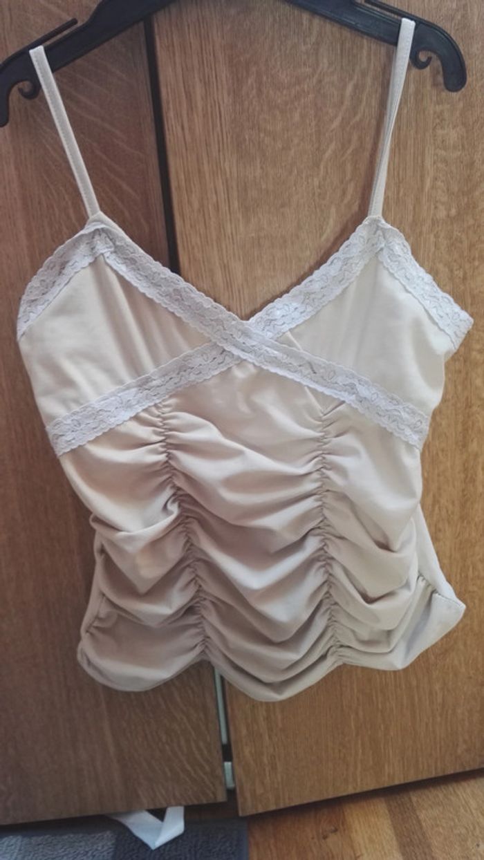 Débardeur à dentelle - photo numéro 2