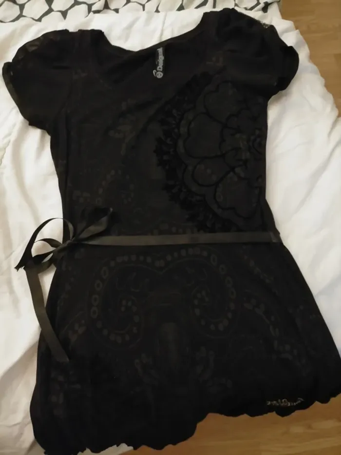 Robe noire Desigual S