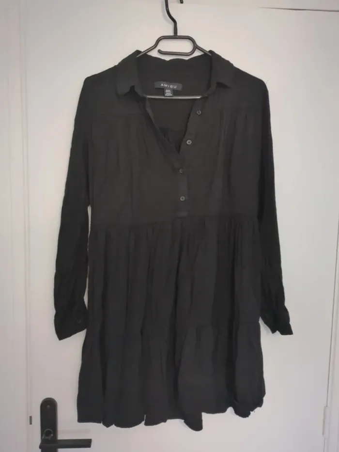 Robe courte fluide noir taille S