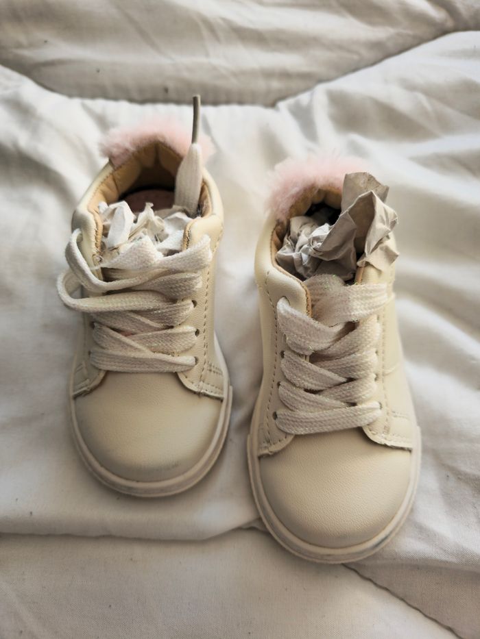 Baskets fille pointure 20