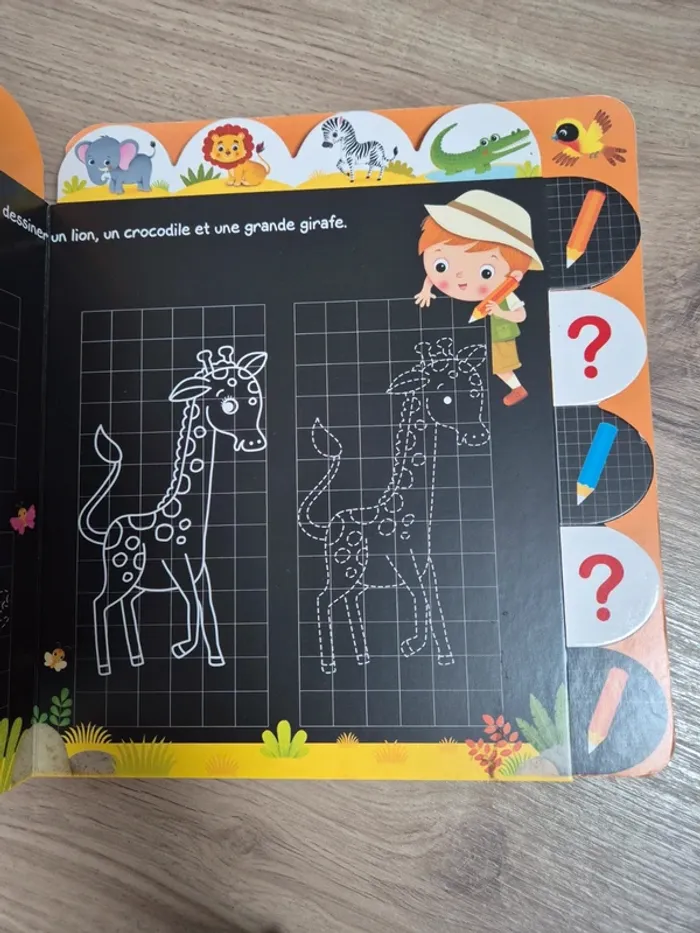 Livre Les Petits découvrent - photo numéro 4
