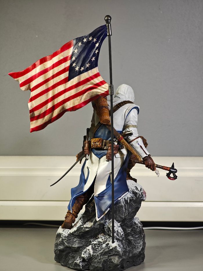 Figurine Connor Assassin's Creed 3 édition Freedom 32cm - photo numéro 5