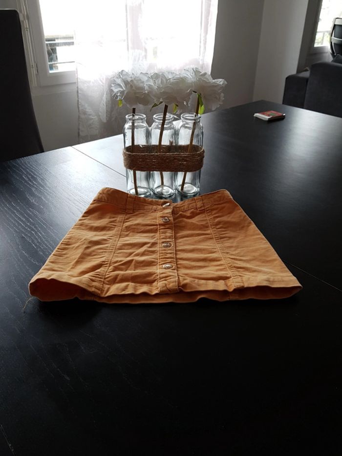 Jupe courte moutarde