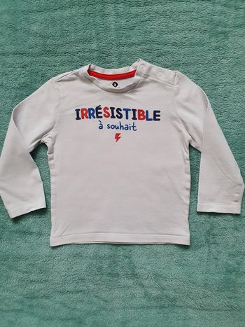Tres beau tee-shirt 24 mois