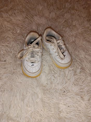 Baskets Nike Taille 19,5