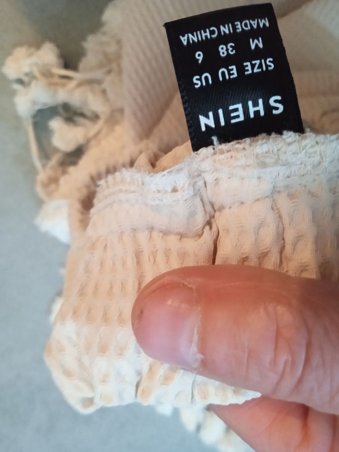 short gaufré et franges  neuf  shein - photo numéro 6