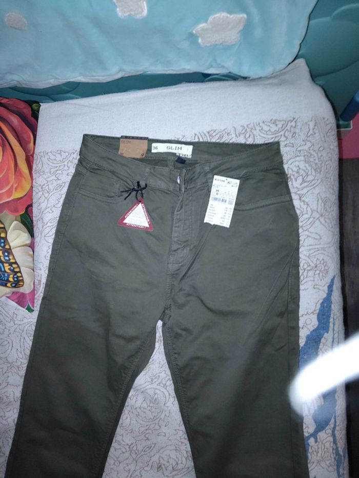 Slim taille 36 - photo numéro 2