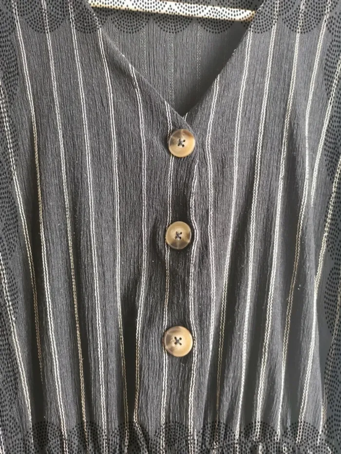 Combinaison C&A taille 44 - photo numéro 4