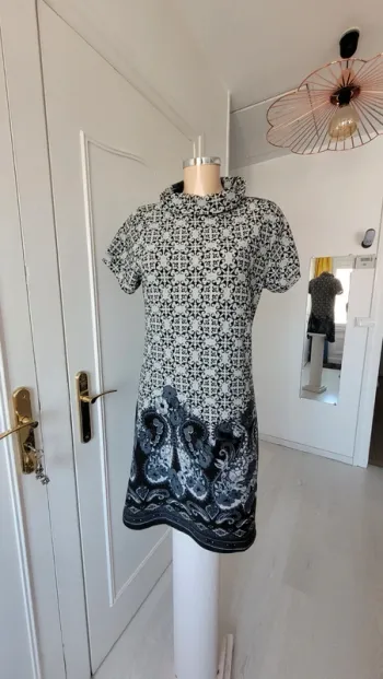 Robe Pull - Taille M/L