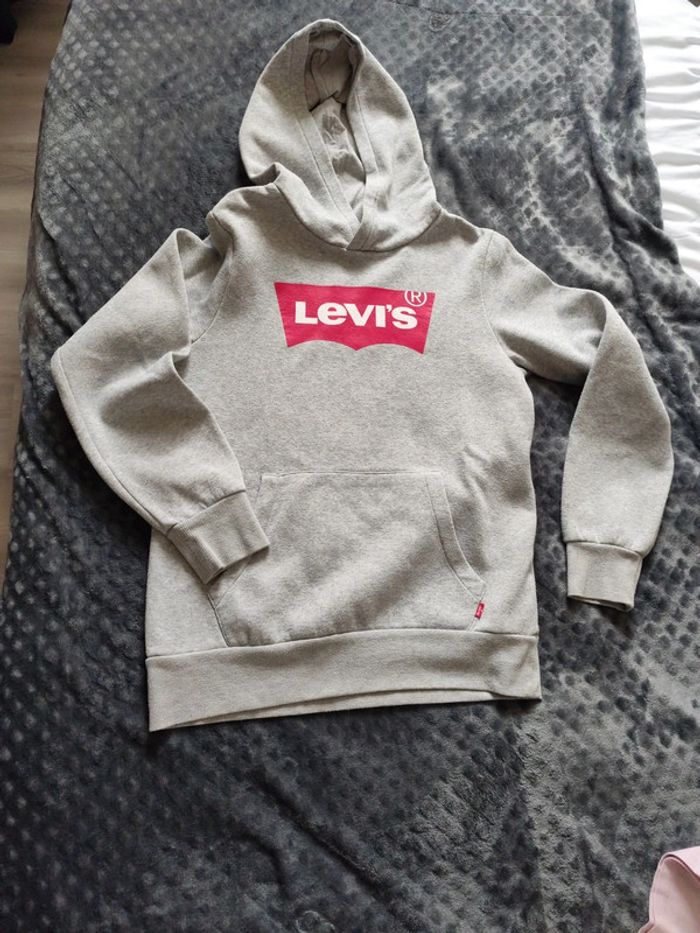 Pull + t shirt levis - photo numéro 3