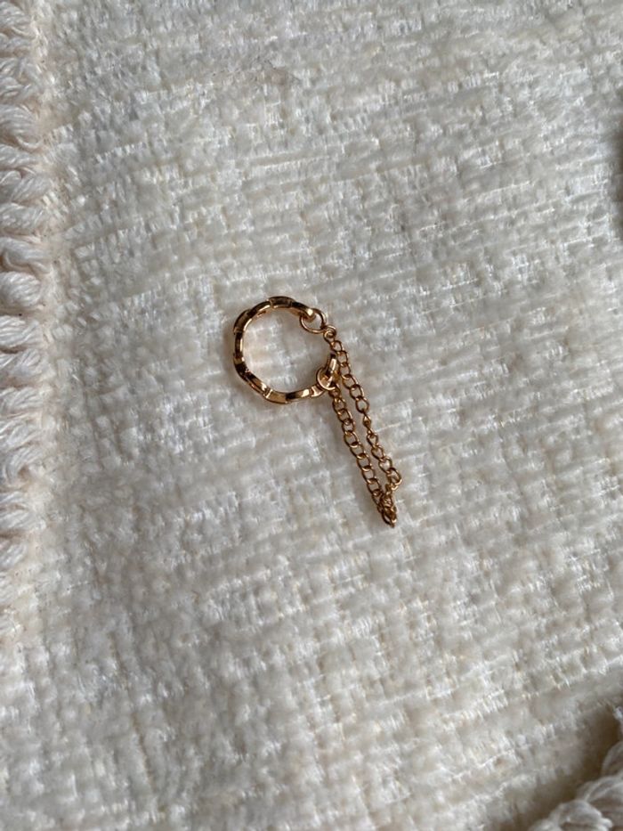 Bague d’oreilles doré chaîne trend - photo numéro 4