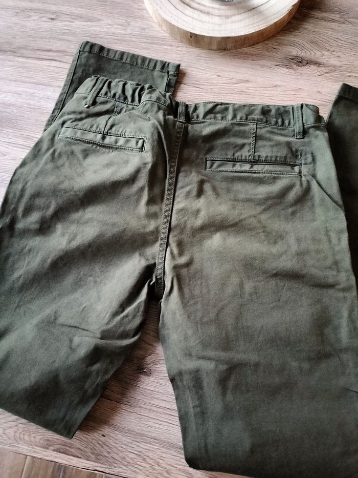 Chino 16 ans Tommy Hilfiger - photo numéro 10