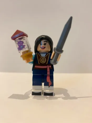 Figurine type lego Mulan. Disney