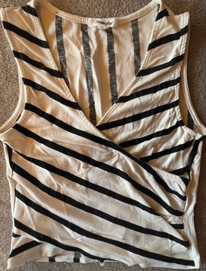 top court rayé noir et blanc Jennyfer - taille M, basique & tendance