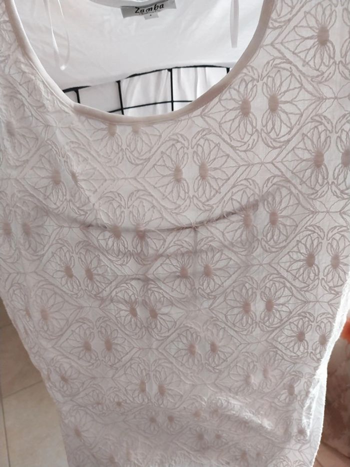 Tee-shirt brodé - photo numéro 2