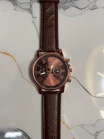Montre Marron « Geneva » Mixte Neuve