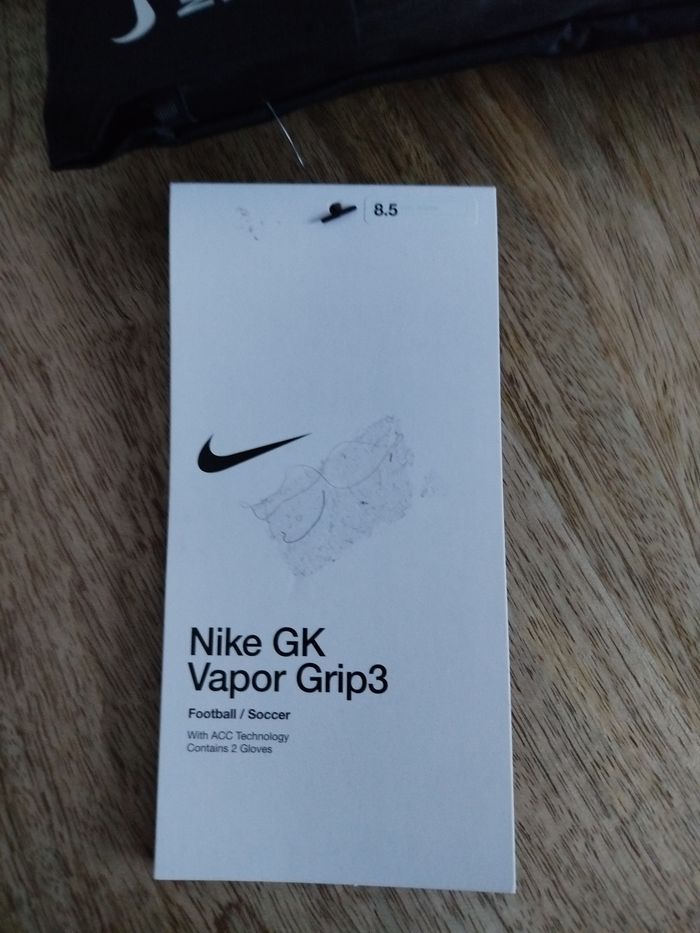 Gants de gardien  T 8,5 - photo numéro 8