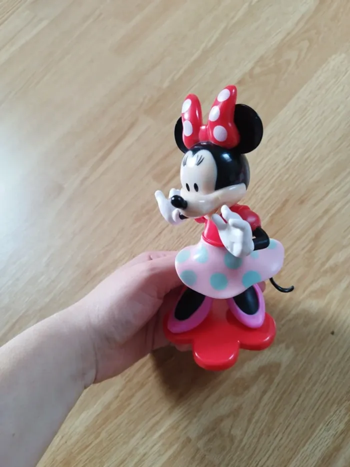 Figurine Minnie - photo numéro 2