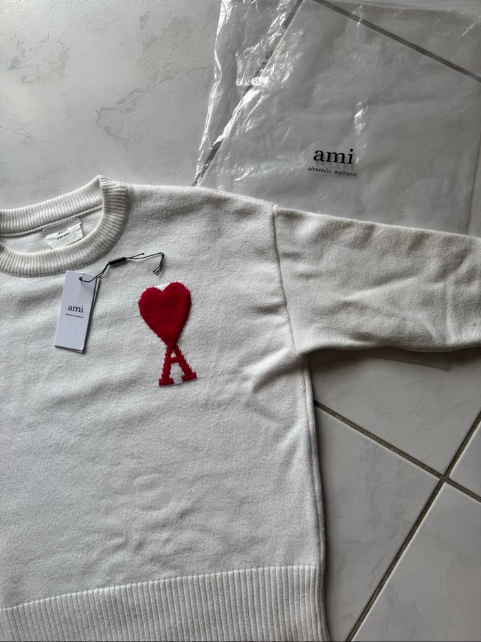 Pull Ami Paris