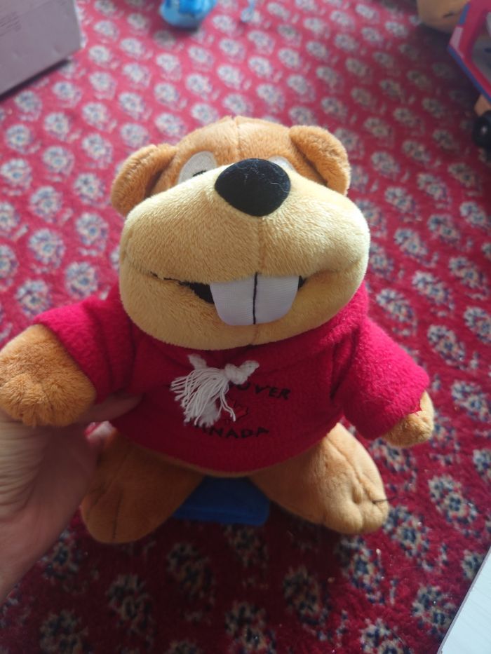 Peluche Castor Canada