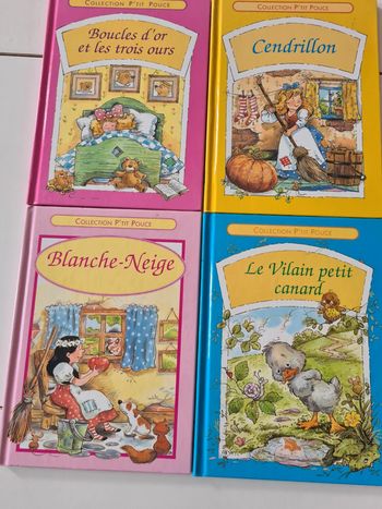 Lot de 4 livres conte collection ptit pouce conte