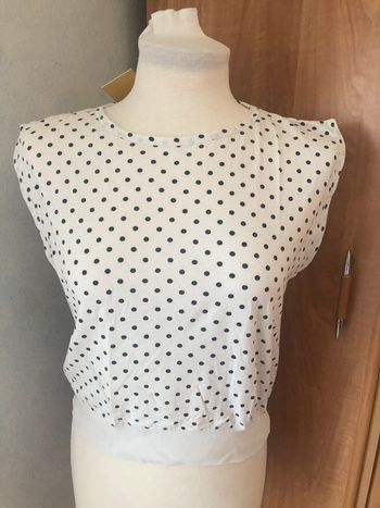 Haut à pois taille s