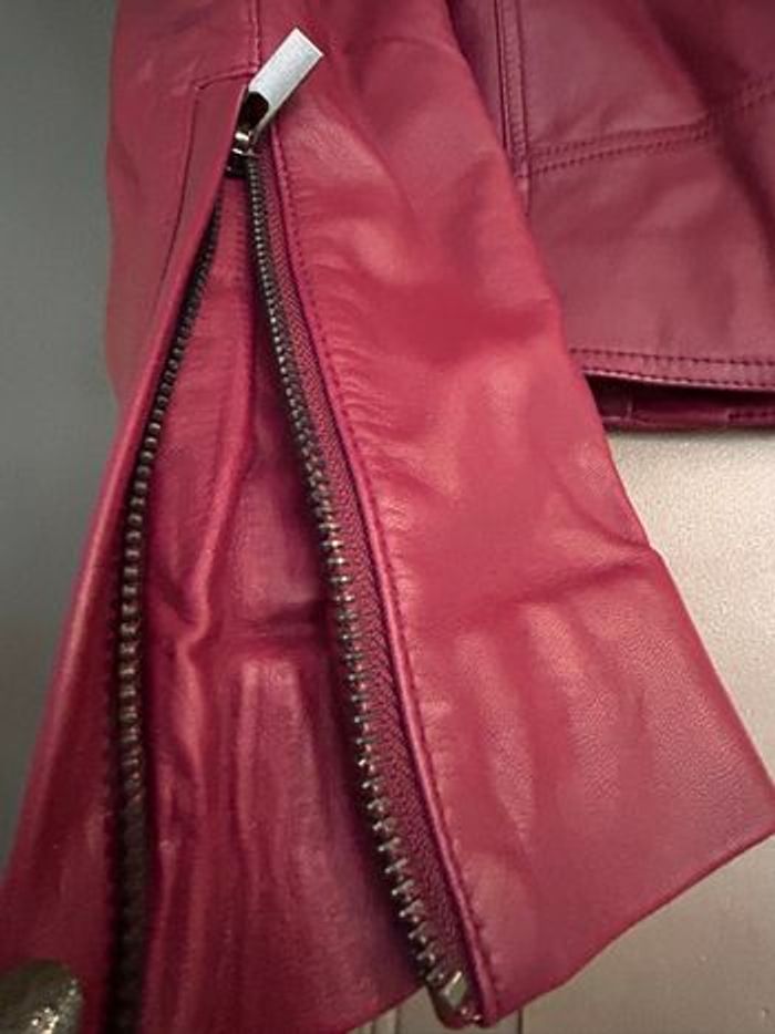 ✨ Veste motarde en cuir bordeaux Comptoir des Cotonniers – Taille XS ✨ - photo numéro 5