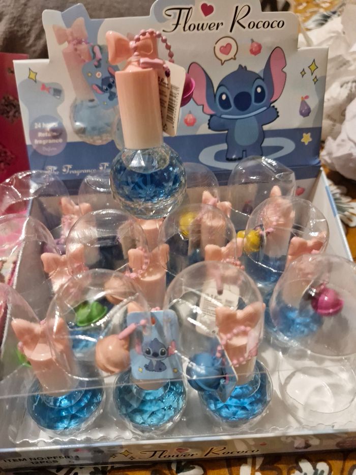 Parfum stitch