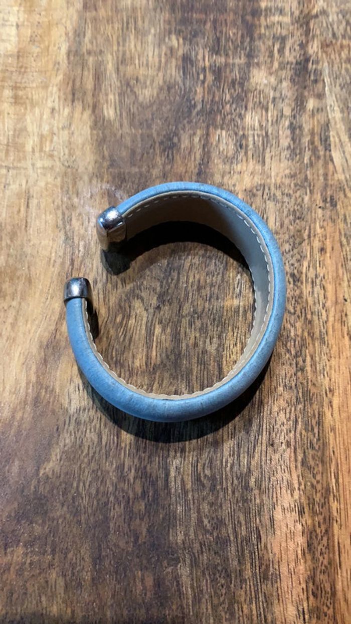 Bracelet rigide texture très douces