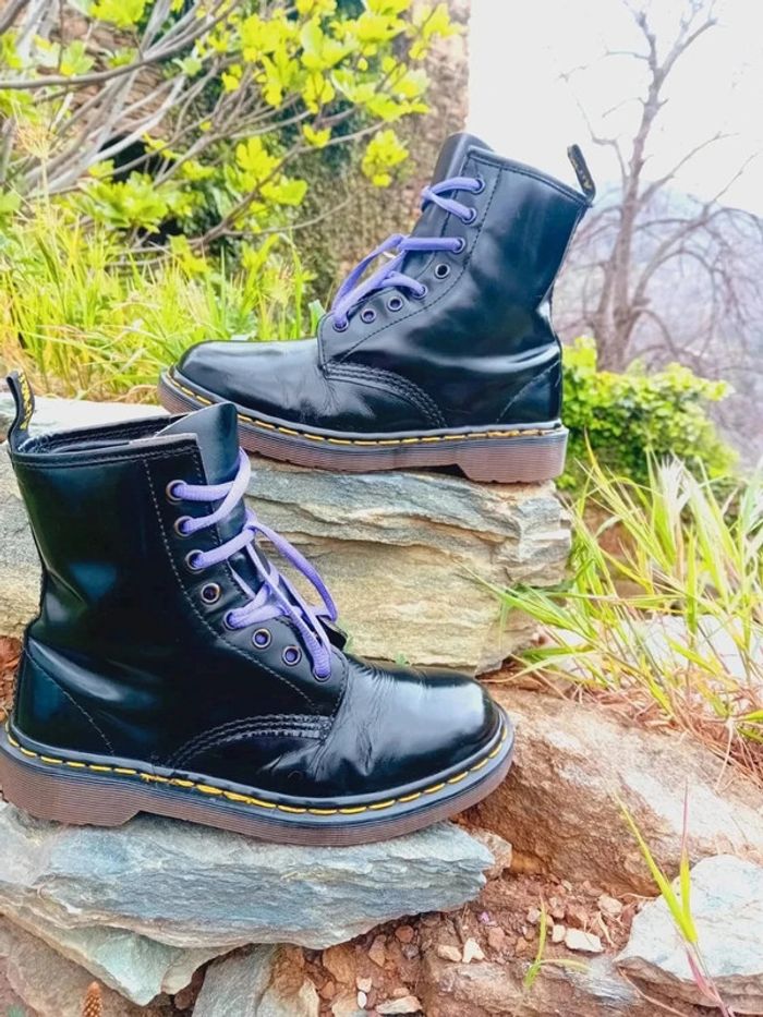 Dr. Martens made in England 🇬🇧 vintage lacet violet pentagramme uk5 38 - photo numéro 2